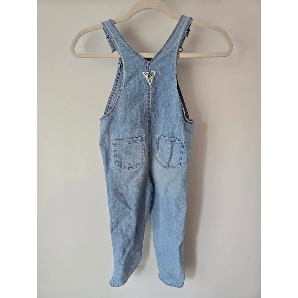 OshKosh Bgosh Girls Light Wash Floral Embroidered Denim Bib Overalls Size 5T
